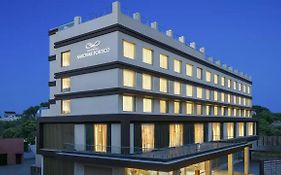 Nataraj Sarovar Portico